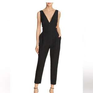 Bardot Black Jumpsuit - size 6/S - Delvinge deep v neck